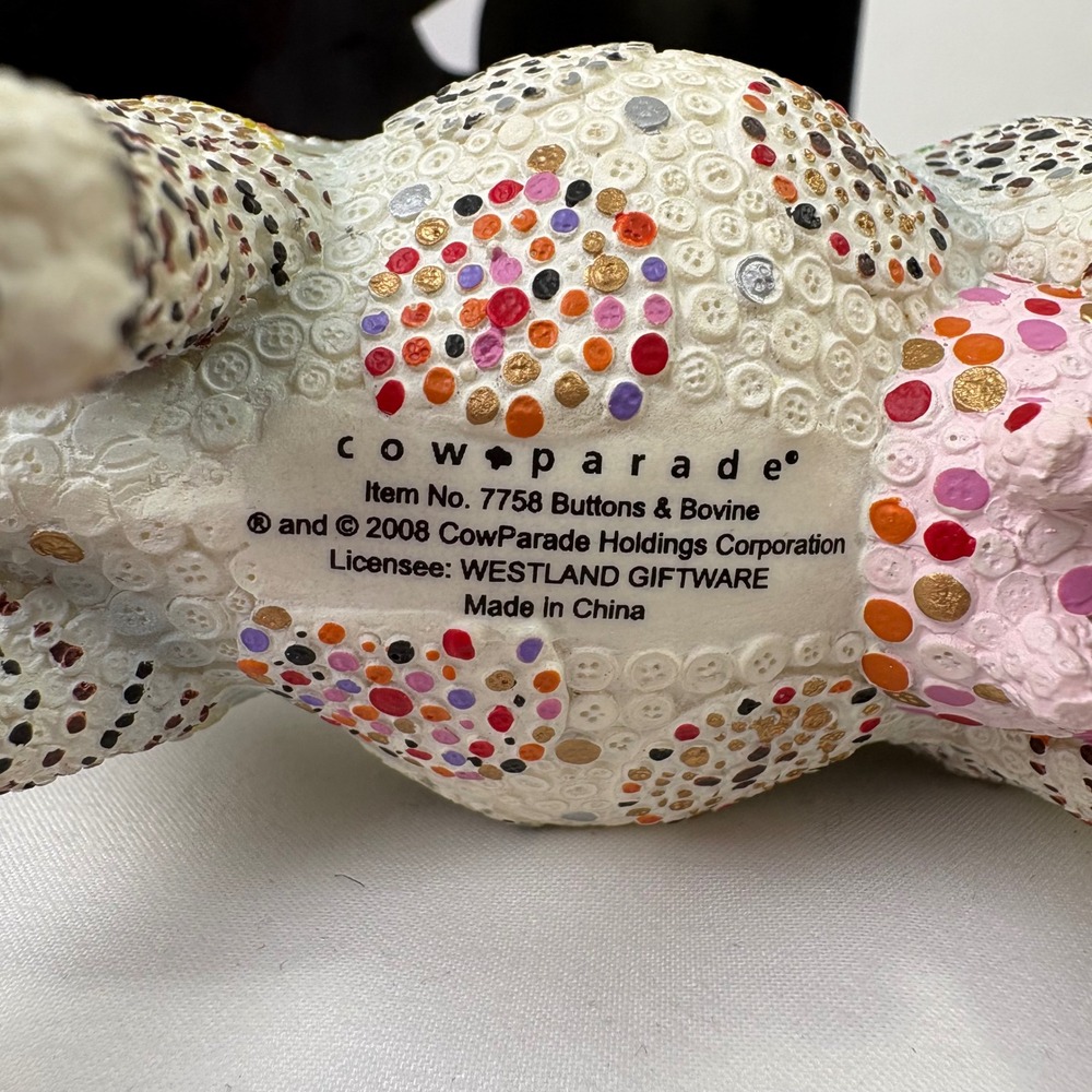 CowParade Buttons‎ and Bovine 7758 Kansas City Artist Ruth Donikowski - Picture 7 of 9